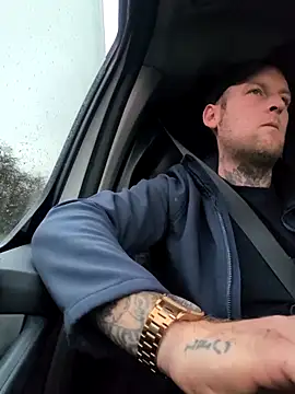 Snapshot of dave32000 chatting on 27, 2, 2026 dave32000 online show from 27, 2, 2026