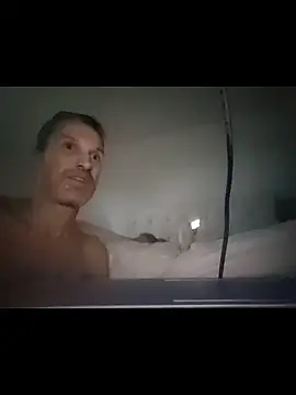 Mickredge online show from 4, 3, 2026