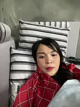 Strawberry-wet online show from 13, 2, 2026