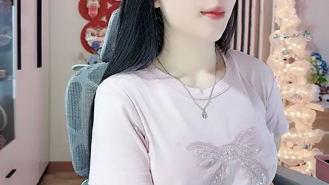 Snapshot of Agnelyn___ chatting on 3, 5, 2026 Agnelyn online show from 3, 5, 2026