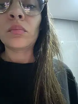 justinahallo online show from 8, 5, 2026
