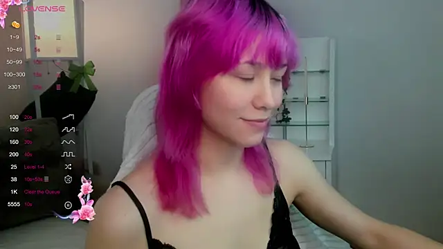 EmilyTrase online show from 20, 5, 2026