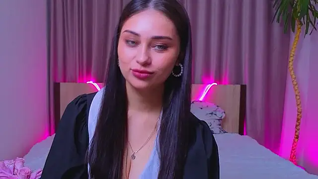 Snapshot of Sofia_Plump chatting on 15, 2, 2026 Sofia Plump online show from 15, 2, 2026