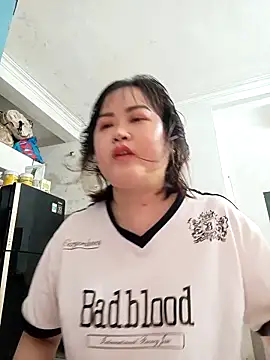 Kee-kimlee online show from 10, 4, 2026