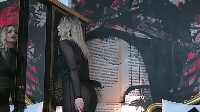 SelenaRuss online show from 31, 3, 2026