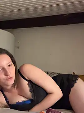 Snapshot of Mis-Elisa96 chatting on 3, 7, 2026 Mis-Elisa96 online show from 3, 7, 2026