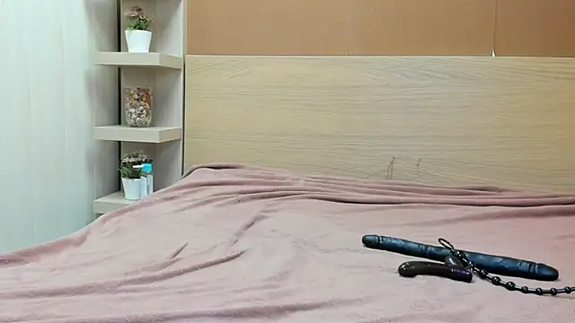 PinkyTwerkyX online show from 4, 10, 2025