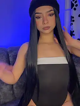 LARIISSAEVANS online show from 8, 7, 2026