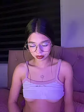 Snapshot of Deva_00 chatting on 2, 3, 2026 Deva 00 online show from 2, 3, 2026