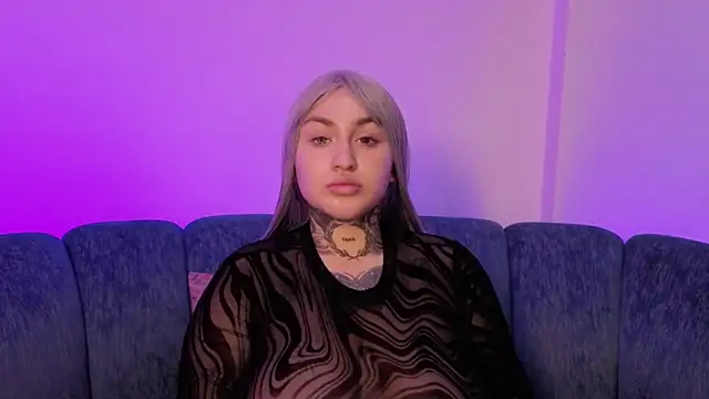 Snapshot of meowboo chatting on 16, 2, 2026 meowboo online show from 16, 2, 2026