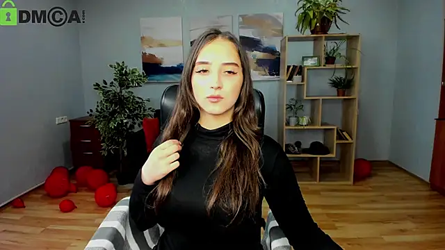 Effy Royse online show from 6, 3, 2026