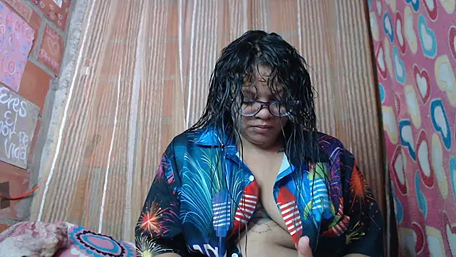 vanuslovelatina online show from 18, 3, 2026