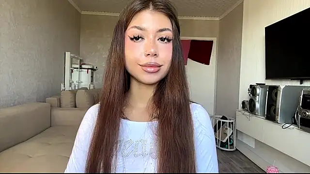 You Club Winx online show from 22, 5, 2026