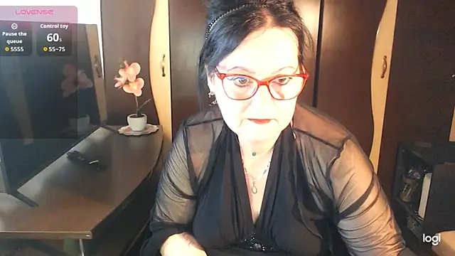exiMIlf online show from 26, 5, 2026