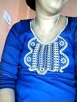 Snapshot of Nency_Love143 chatting on 25, 4, 2026 Nency Love143 online show from 25, 4, 2026