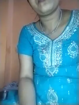 Snapshot of Nency_Love143 chatting on 13, 5, 2026 Nency Love143 online show from 13, 5, 2026