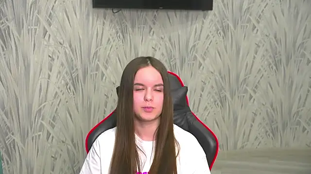 Snapshot of MarenCalarco chatting on 11, 2, 2026 MarenCalarco online show from 11, 2, 2026