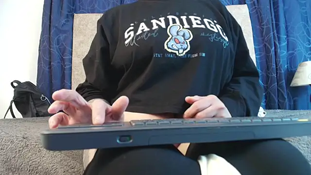 Snapshot of melanie_Nasty_whore chatting on 26, 2, 2026 melanie Nasty whore online show from 26, 2, 2026