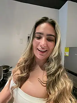 Miilana  online show from 4, 8, 2026