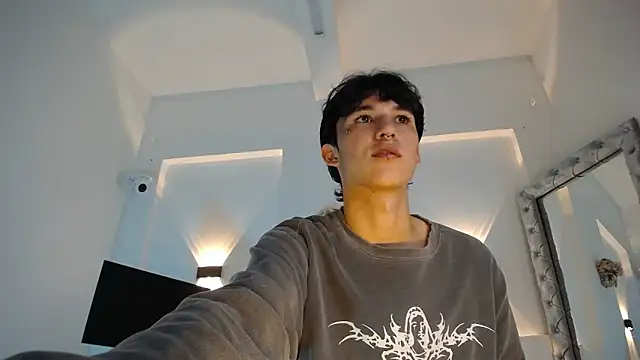 jullian ricci online show from 7, 4, 2026