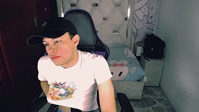 Top and bottom online show from 23, 3, 2026