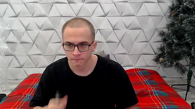 Pure Aura online show from 20, 2, 2026