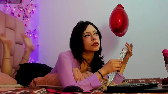 emma cg online show from 6, 3, 2026