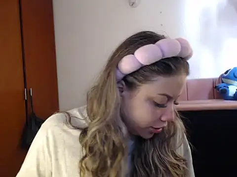 alaina blesssed online show from 13, 2, 2026