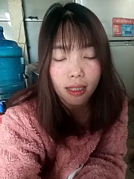 Girl-crazy1 online show from 15, 3, 2026