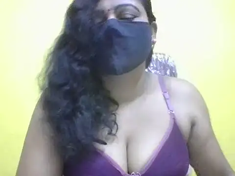 Snapshot of anu-reddyy chatting on 19, 7, 2026 anu-reddyy online show from 19, 7, 2026