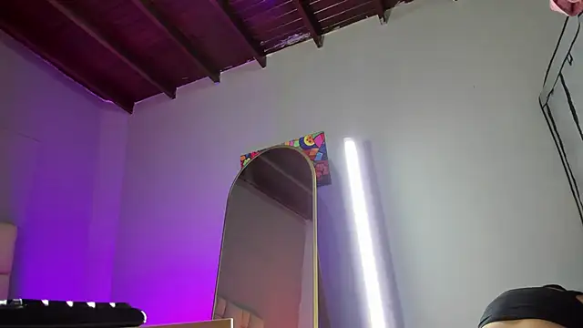 Zaphiro  Sky online show from 14, 2, 2026