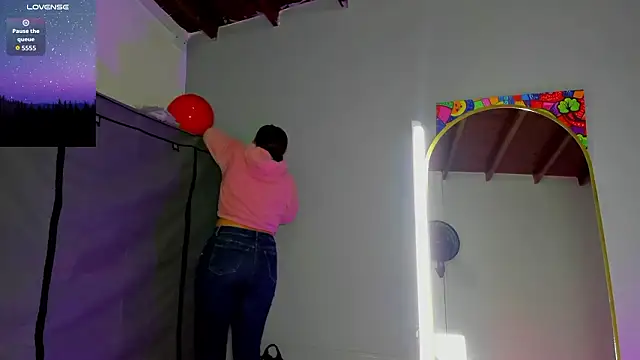 Zaphiro  Sky online show from 17, 2, 2026