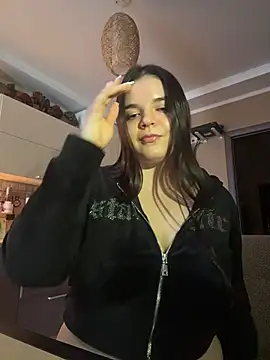 VictoriaPricee online show from 24, 2, 2026