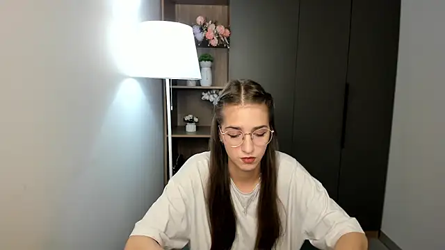 Snapshot of ClarineCasebolt chatting on 12, 2, 2026 ClarineCasebolt online show from 12, 2, 2026