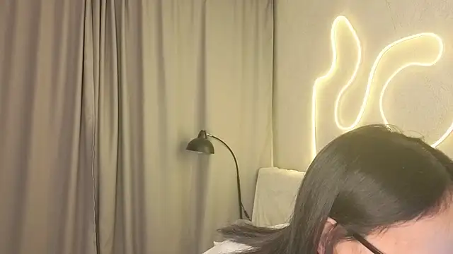 BeatrisRosel online show from 19, 2, 2026