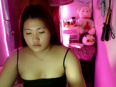 MiMi yeah00 online show from 15, 4, 2026