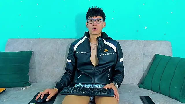 Snapshot of NicolasTorrez chatting on 15, 6, 2026 NicolasTorrez online show from 15, 6, 2026