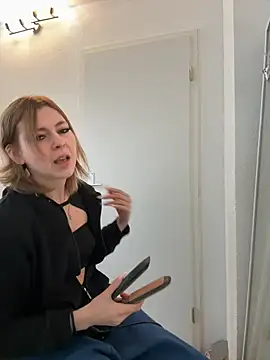 Milli-Kiss online show from 27, 3, 2026