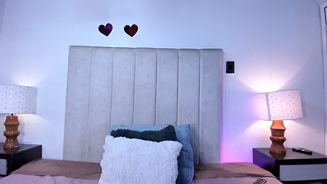 MissMilf  online show from 4, 7, 2026