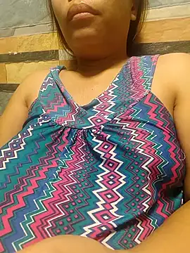 Snapshot of squirtshantal chatting on 29, 9, 2025 squirtshantal online show from 29, 9, 2025