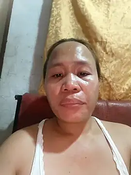 Snapshot of squirtshantal chatting on 10, 10, 2025 squirtshantal online show from 10, 10, 2025