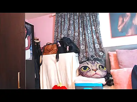 alanalaurent15 online show from 10, 4, 2026