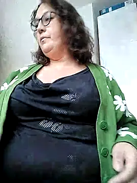  Saraqueen online show from 18, 2, 2026