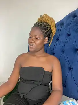 Snapshot of Rayna-20 chatting on 12, 2, 2026 Rayna-20 online show from 12, 2, 2026