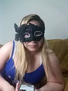 Curiososhorny online show from 9, 3, 2026