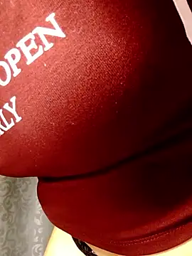 yiyi-Lynk online show from 21, 2, 2026