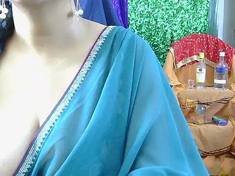 Hot Sonniyaa online show from 16, 3, 2026