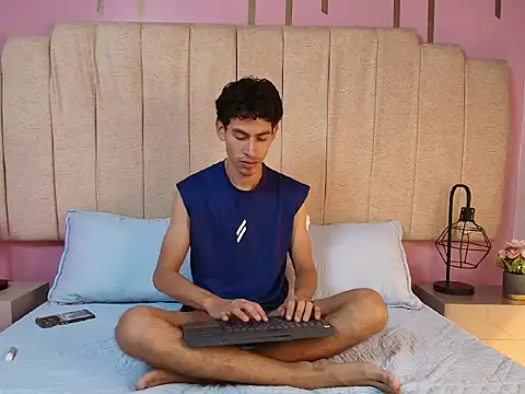 skinny jean  online show from 26, 2, 2026