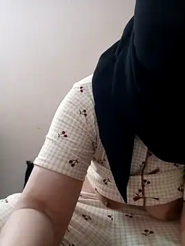 Snapshot of NOHA2_KAS chatting on 18, 2, 2026 NOHA2 KAS online show from 18, 2, 2026