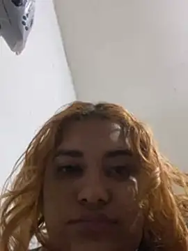 Alicefetishxxx online show from 11, 4, 2026